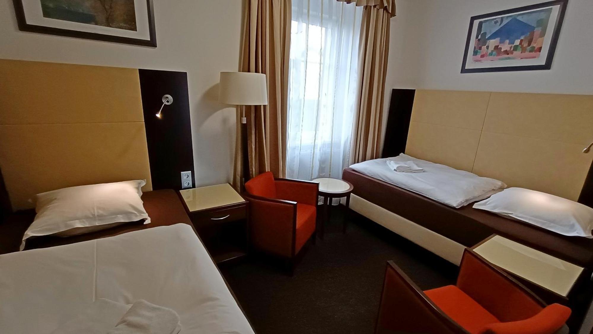 Apartments Gato Karlovy Vary Dalovice 외부 사진