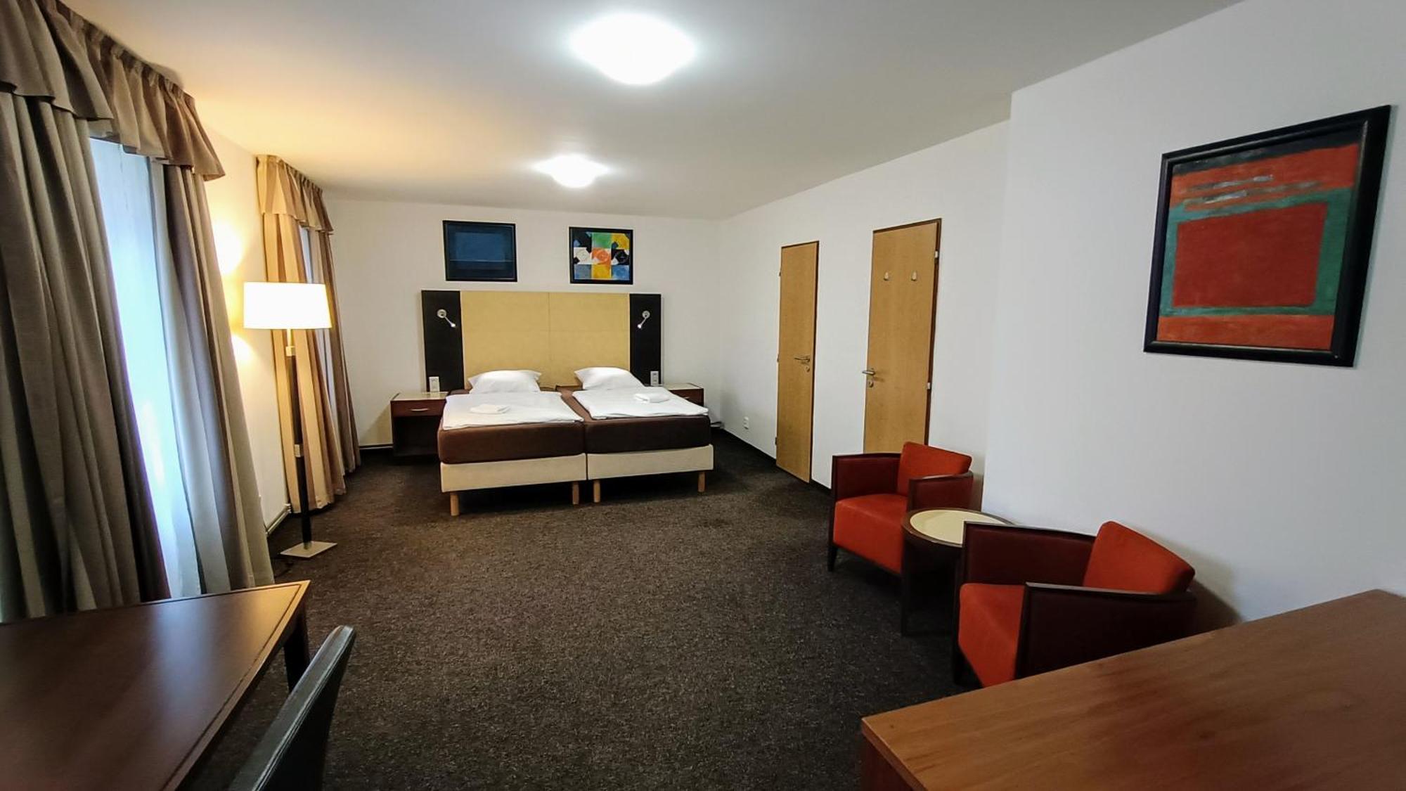 Apartments Gato Karlovy Vary Dalovice 외부 사진